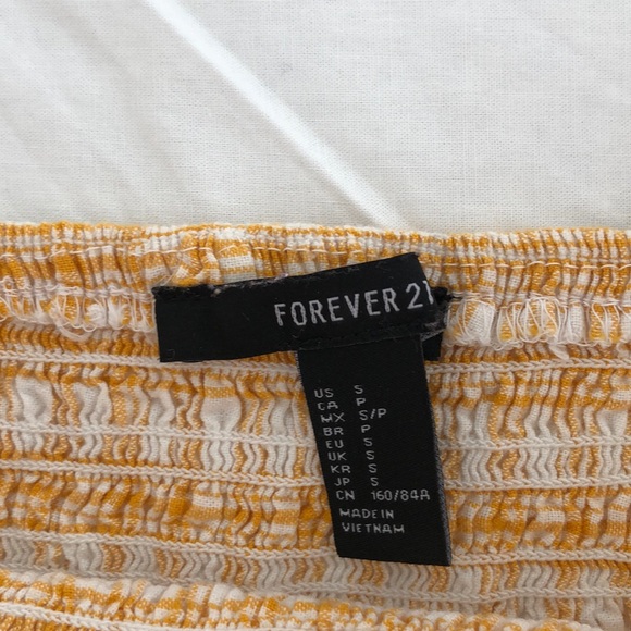 Yellow top - Picture 2 of 2